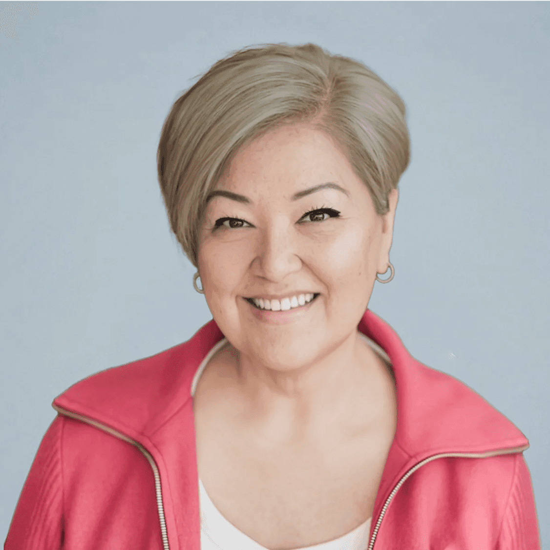 professional headshot image for Michelle Suzuki